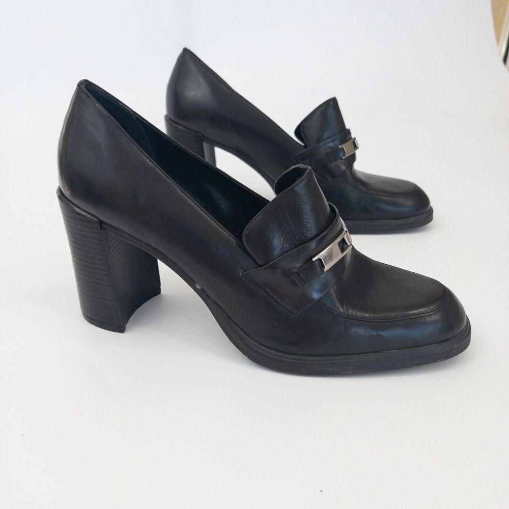 Bernardo Leather Round Toe Chunky Heel Pump‎ Size 9.5M Office